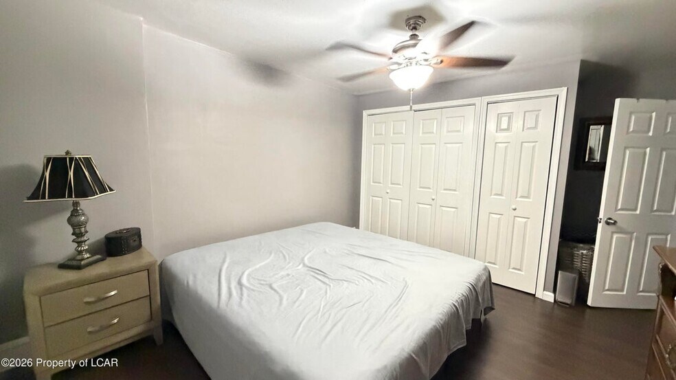 More Photos Of 125 Grove St, Wilkes-Barre Apartments For Sale