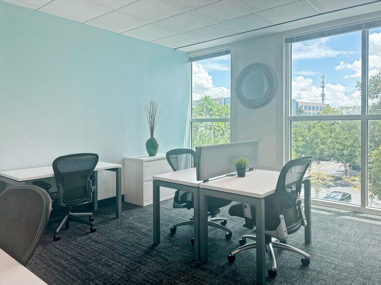 More Photos Of 1800 Pembrook Dr, Orlando Coworking Space