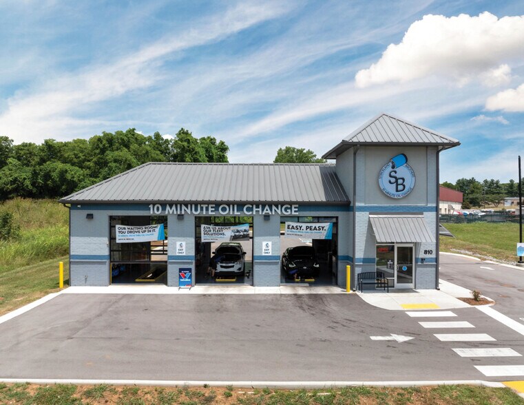 More Photos Of 810 Seven Oaks Blvd, Smyrna Auto Repair For Sale