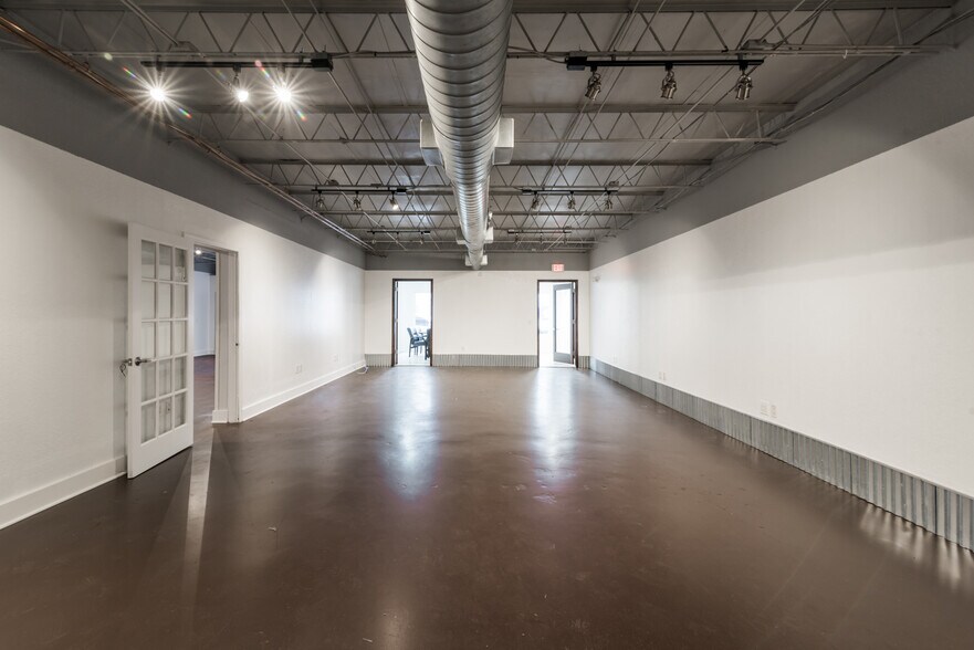 More Photos Of 716-718 NE 2nd Ave, Fort Lauderdale Loft Creative Space For Lease