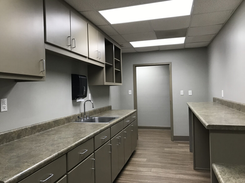 More Photos Of 1250 John B White Sr Blvd, Spartanburg Medical For Lease