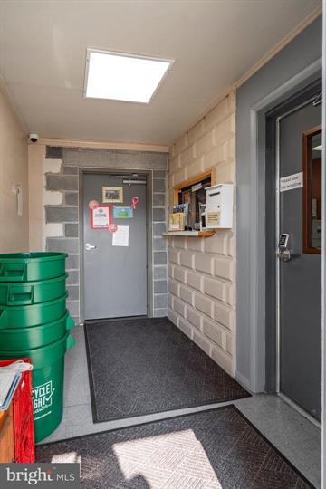 More Photos Of 6040 Main St, East Petersburg Office For Lease