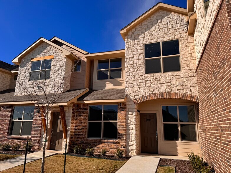 More Photos Of 3401 Aaron Pl, Argyle Apartments For Sale