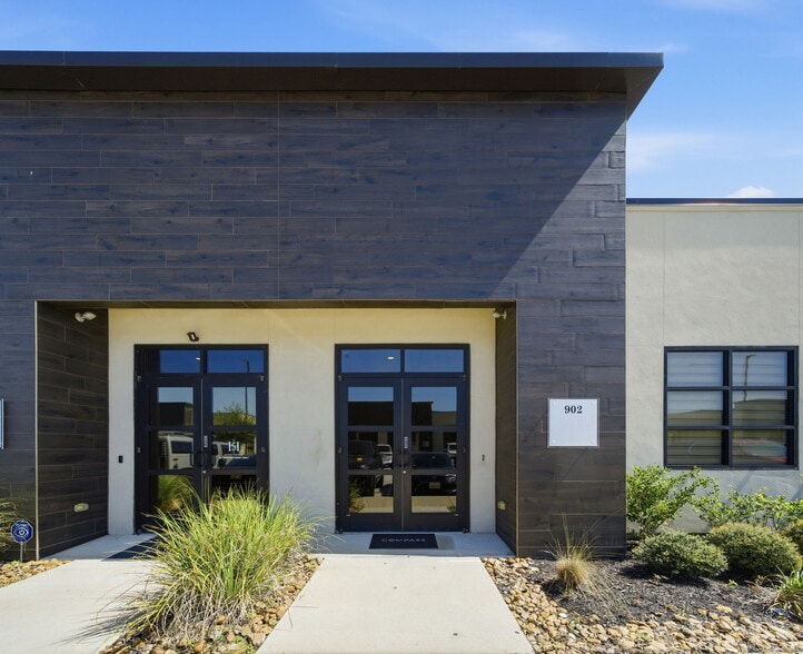More Photos Of 8118 Fry Rd, Cypress Office For Sale