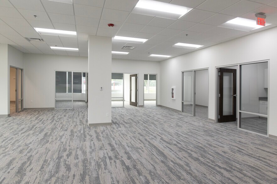 More Photos Of 101 N Pine St, Spartanburg Office For Lease