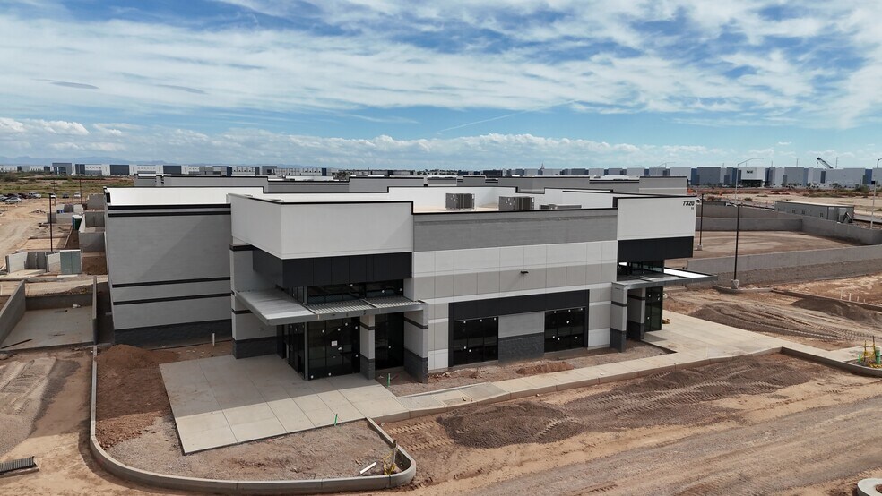 More Photos Of 7320 E Pecos Rd, Mesa Warehouse For Sale