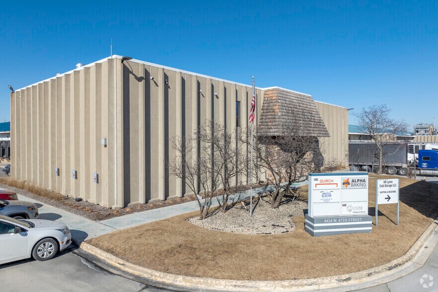 Primary Photo Of 8424 W 47th St, Lyons Refrigeration Cold Storage For Lease