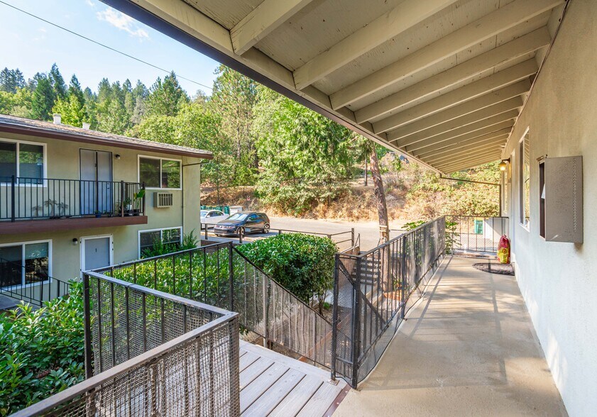 More Photos Of 3237 Francis Ave, Placerville Apartments For Sale