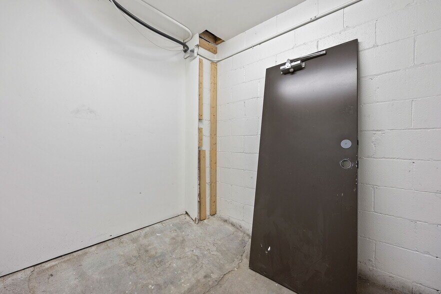 More Photos Of 42 Eugene St, Toronto Warehouse For Sale