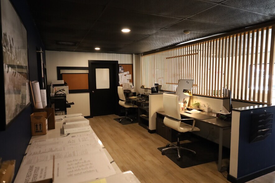 More Photos Of 1615 Bustleton Pike, Feasterville Trevose Warehouse For Lease