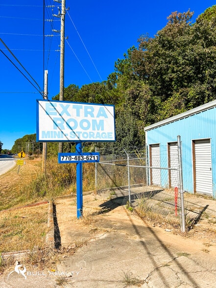 More Photos Of 2570 Flat Shoals Rd SE, Conyers Self Storage For Sale