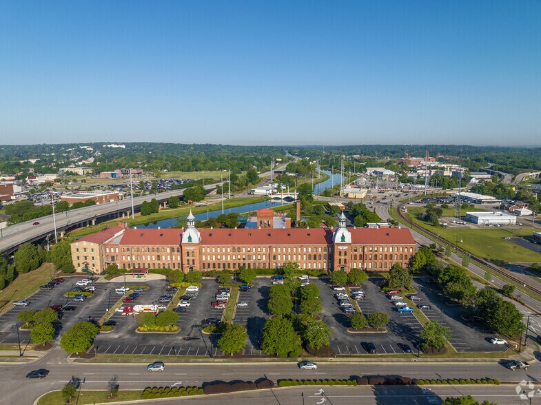 More Photos Of 1450 Greene St, Augusta Unknown For Lease