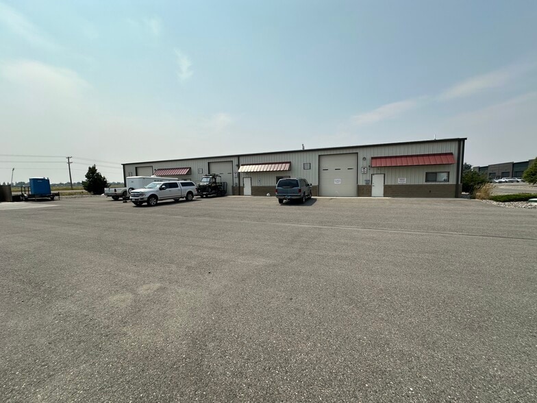 Primary Photo Of 6512 Wagon Trail, Billings Warehouse For Sale
