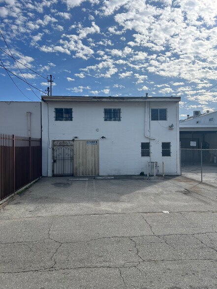 More Photos Of 1609 Border Ave, Torrance Warehouse For Sale
