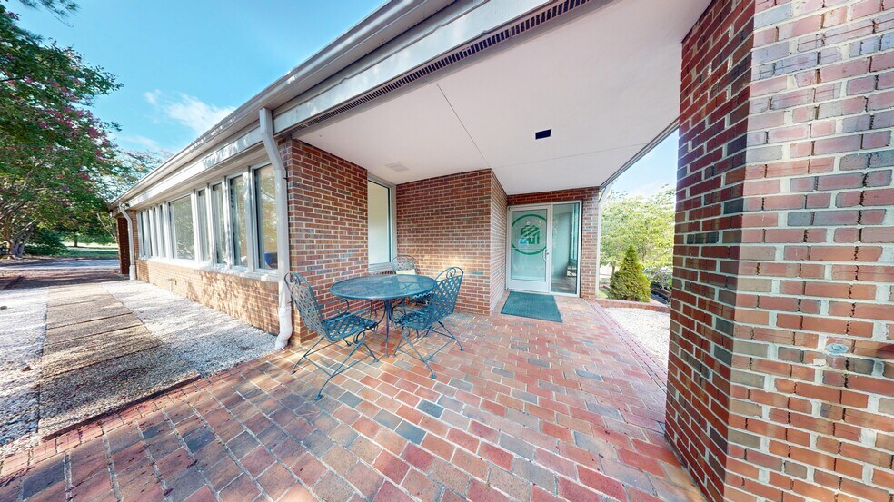 More Photos Of 219 W Millbrook Rd, Raleigh Medical For Lease