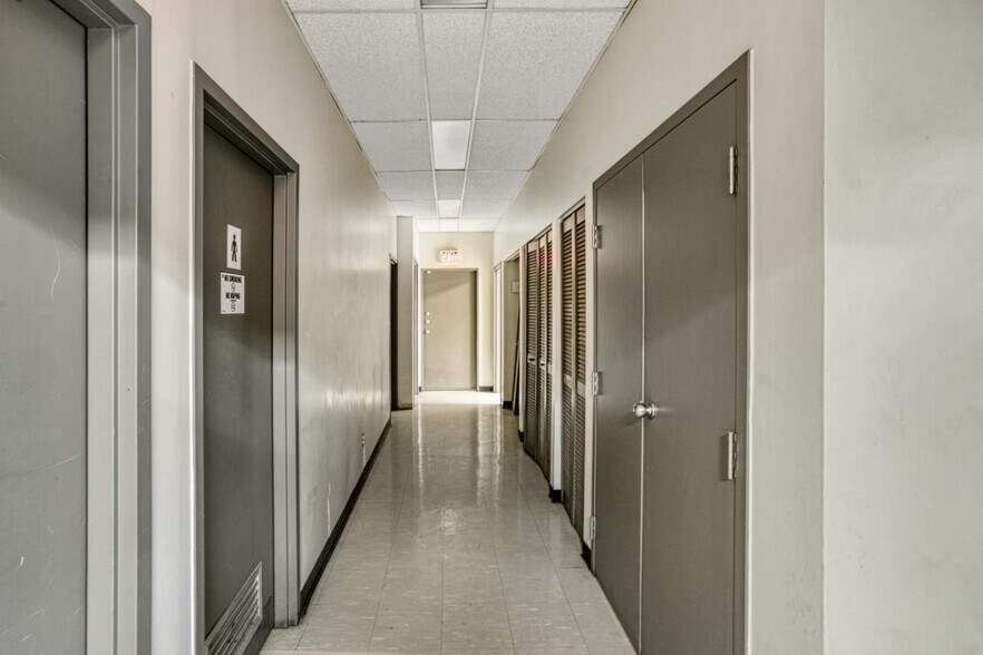 More Photos Of 2 Lisgar St, Sudbury Office For Sale