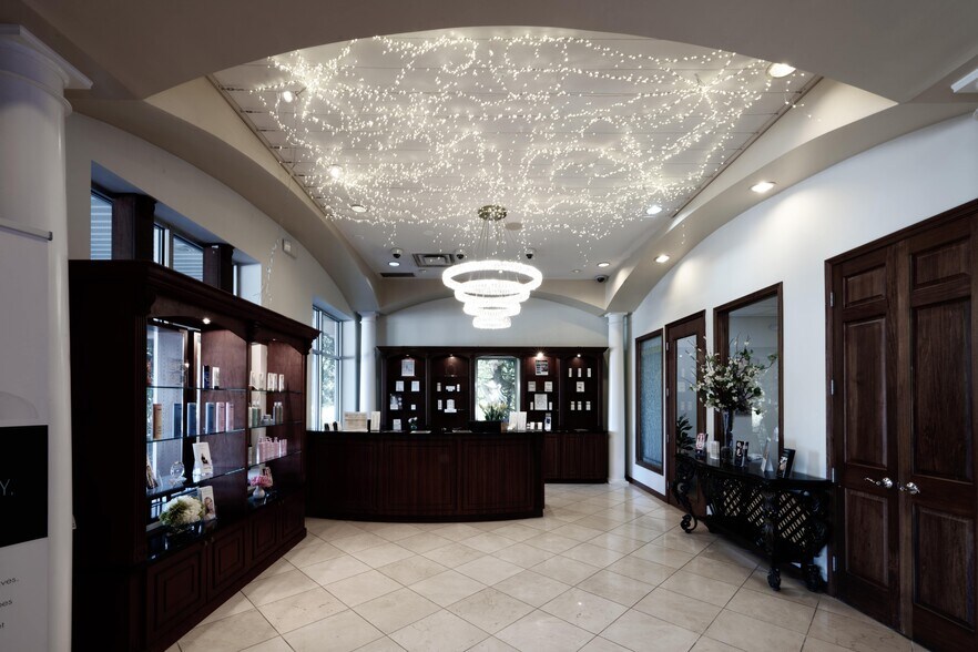 More Photos Of 29103-29115 Center Ridge Rd, Westlake Medical For Lease