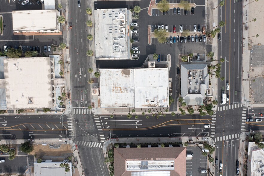 More Photos Of 490 S Palm Canyon Dr, Palm Springs Freestanding For Sale