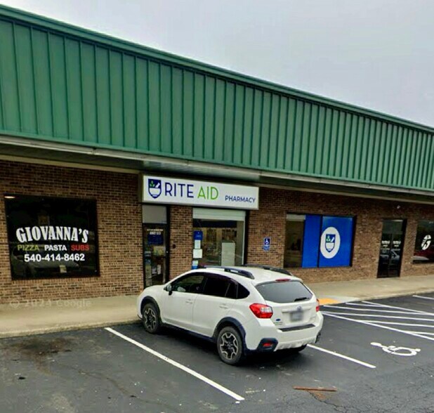 Primary Photo Of 4171 Lee Jackson Hwy, Greenville Storefront Retail Office For Lease
