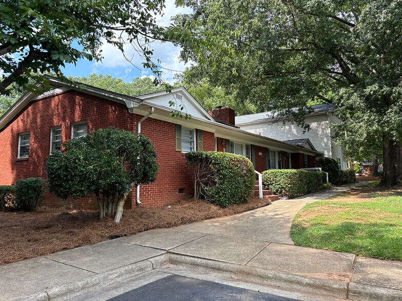 More Photos Of 304-308 Buck Jones Rd, Raleigh Apartments For Sale