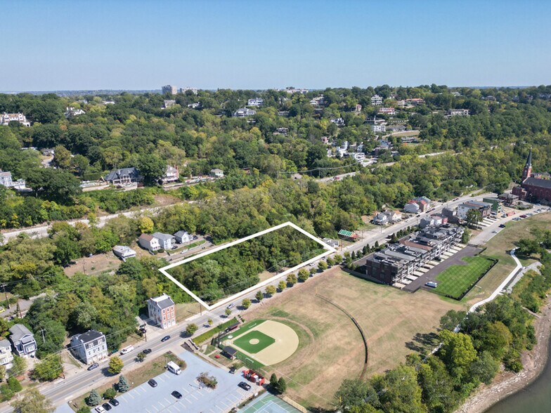 More Photos Of 2370 Riverside dr, Cincinnati Land For Sale