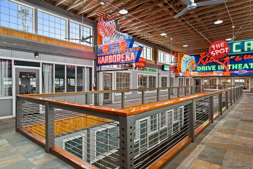 More Photos Of 3201 1st Ave S, Seattle Loft Creative Space For Lease