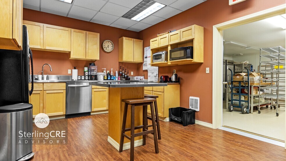 More Photos Of 28 S Montana St, Dillon Office For Sale