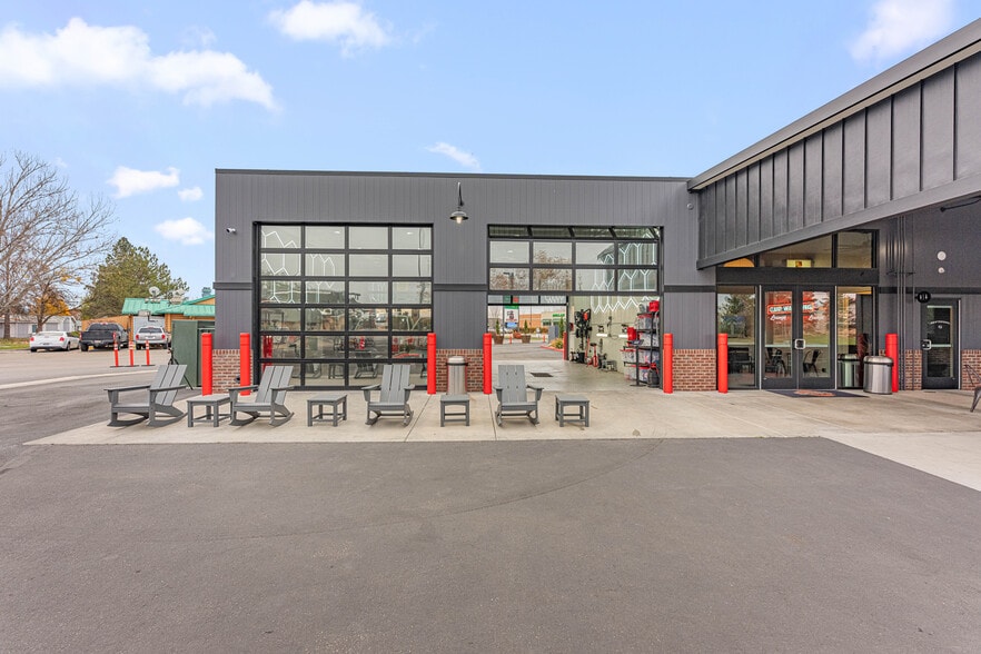 More Photos Of 10592 W State St, Boise Carwash For Sale