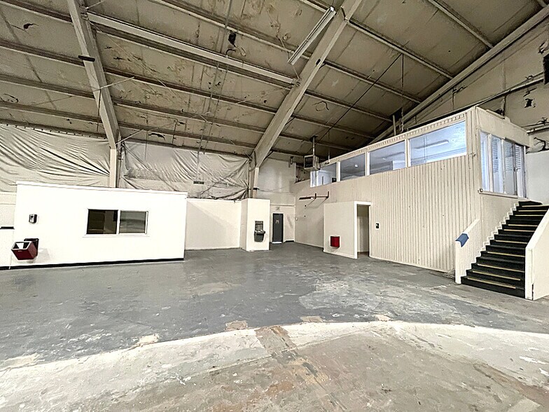 More Photos Of 2250 S 850 W, Woods Cross Warehouse For Lease