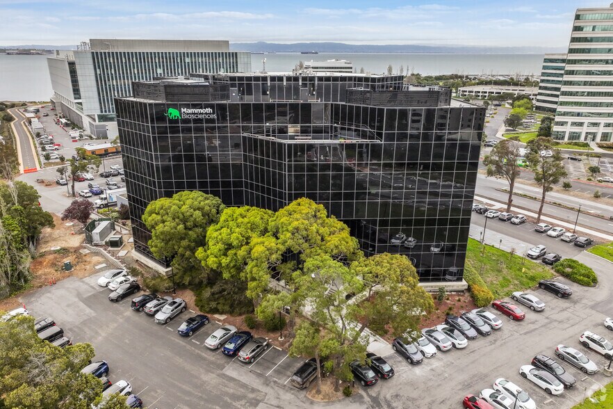 More Photos Of 1000 Marina Blvd, Brisbane Office For Lease
