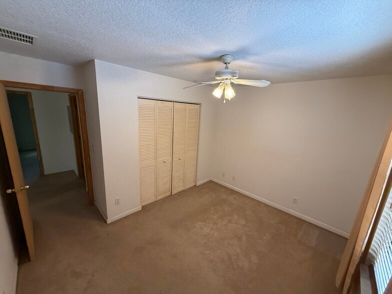 More Photos Of 2265 N Magnolia Ave, Ocala Auto Repair For Sale