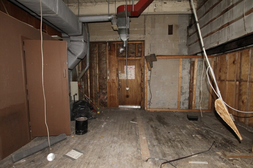 More Photos Of 74 Water St, Worcester Warehouse For Sale