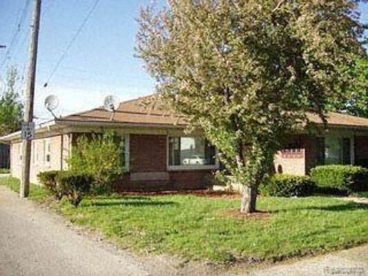 Primary Photo Of 1872 London Ave, Lincoln Park Apartments For Sale