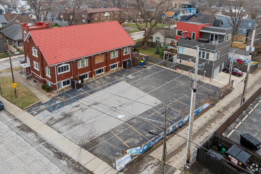 More Photos Of 1001 Hosbrook St, Indianapolis Religious Facility For Sale