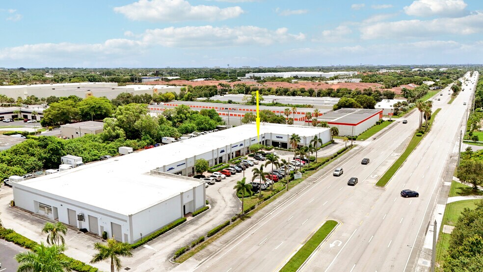 More Photos Of 3300 S Congress Ave, Boynton Beach Showroom For Sale