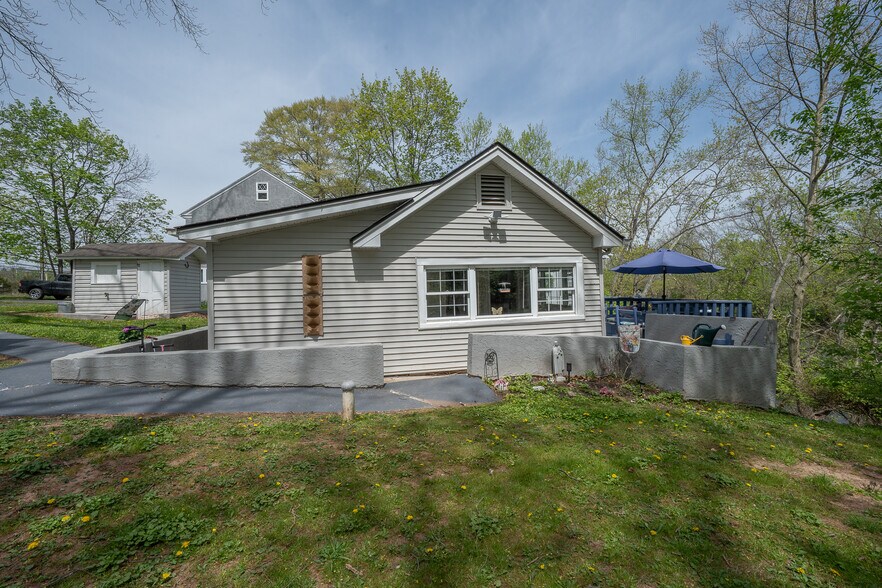 More Photos Of 530 Gravel Pike, Collegeville Apartments For Sale