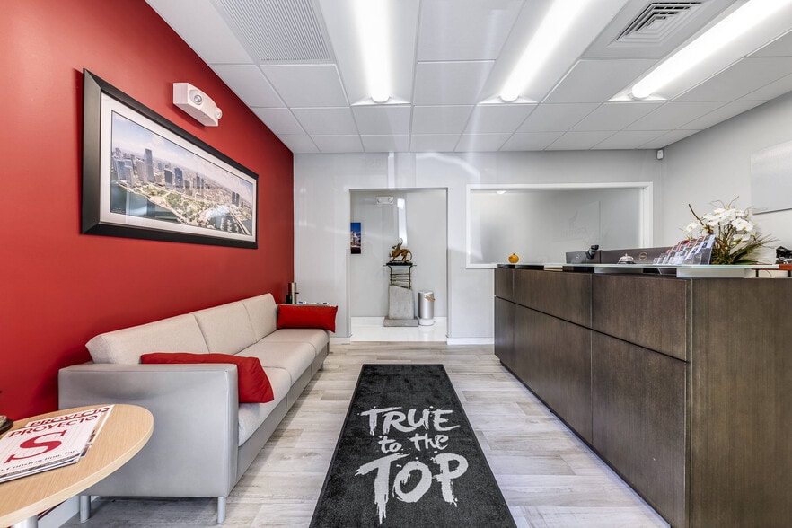 More Photos Of 4101 Ravenswood Rd, Dania Beach Unknown For Lease