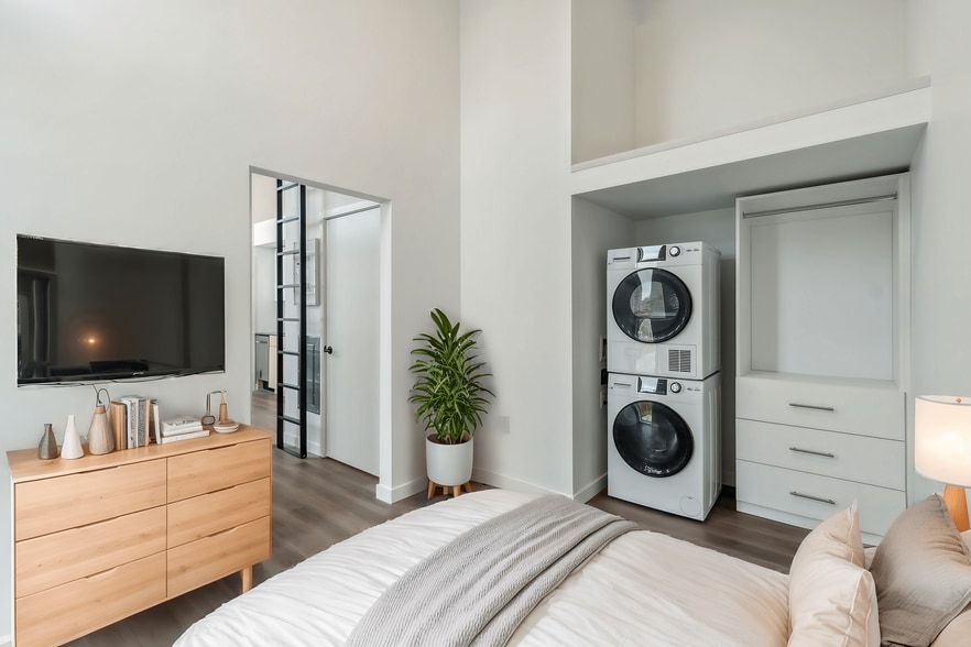 More Photos Of 421 Belmont Ave E, Seattle Apartments For Sale