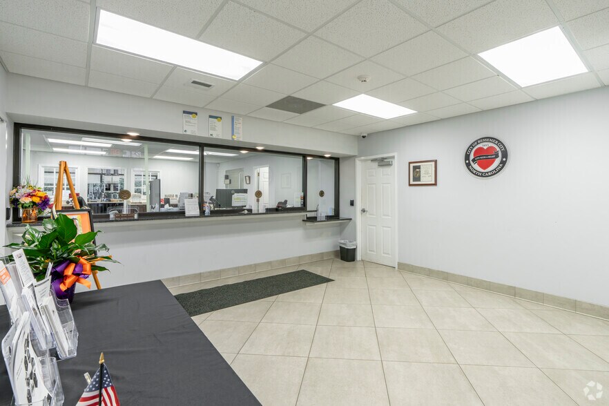 More Photos Of 125 E Virginia Ave, Bessemer City Bank For Sale