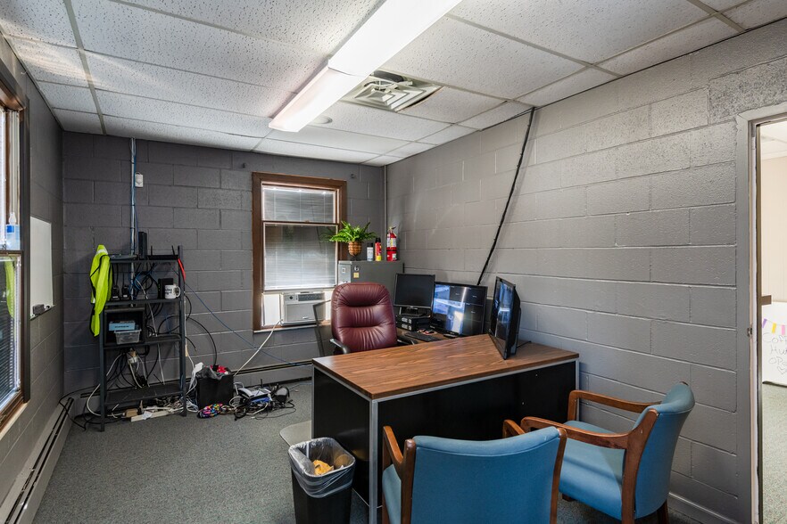 More Photos Of 4445 Wilmington Pike, Dayton Religious Facility For Sale
