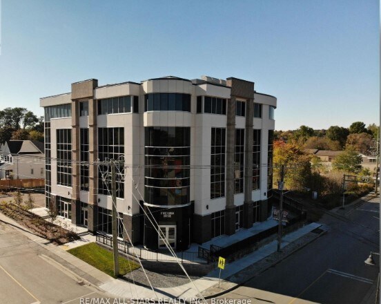 Primary Photo Of 2 Victoria Dr, Uxbridge Office Residential For Lease