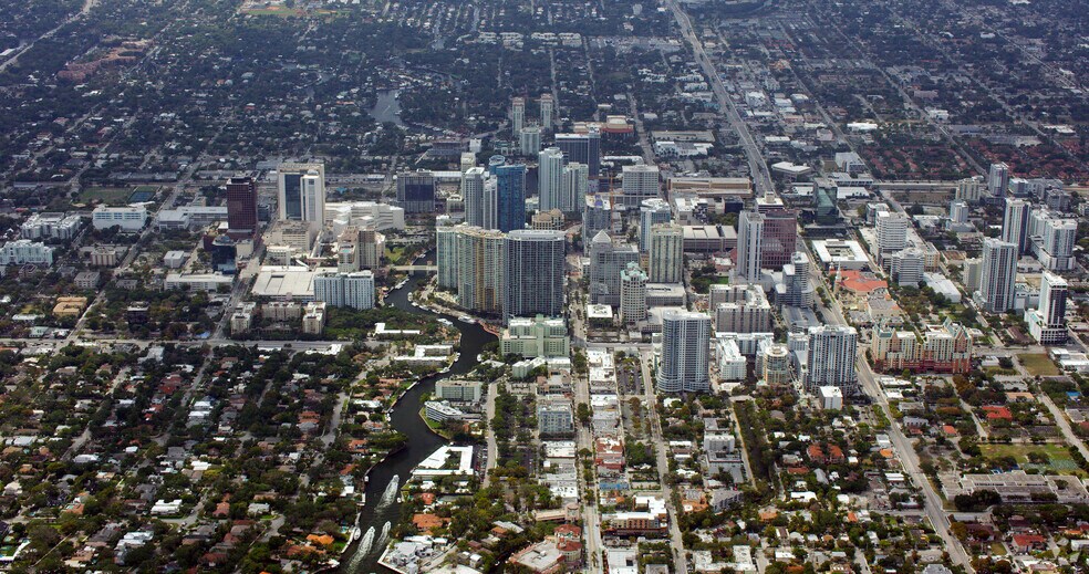 More Photos Of 110 SE 6th St, Fort Lauderdale Coworking Space