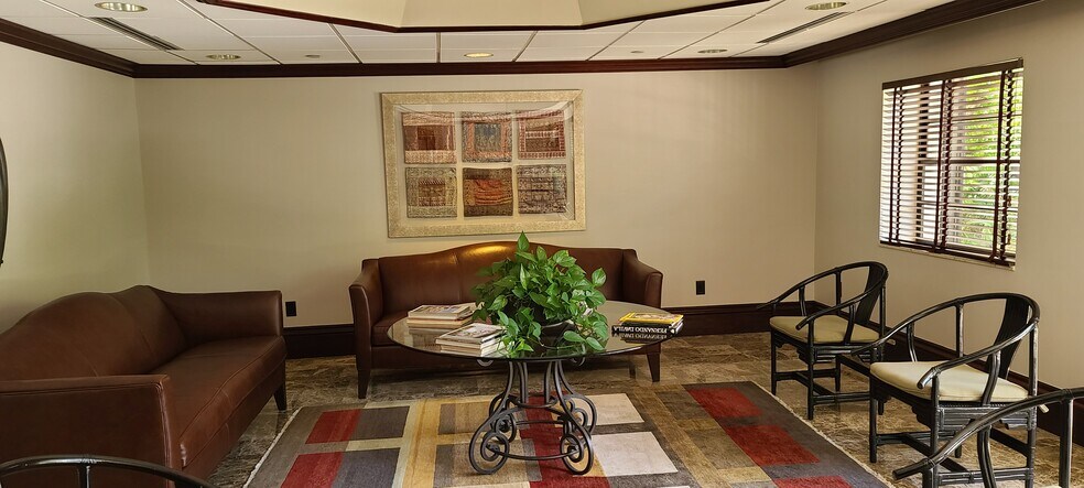 More Photos Of 151 SE 15th Rd, Miami Loft Creative Space For Lease