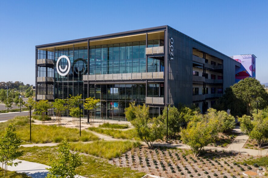 More Photos Of 1730 Flight Way, Tustin Unknown For Lease