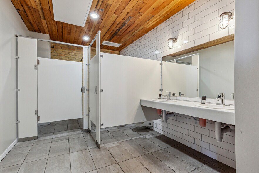 More Photos Of 64 4th St N, Fargo General Retail For Sale