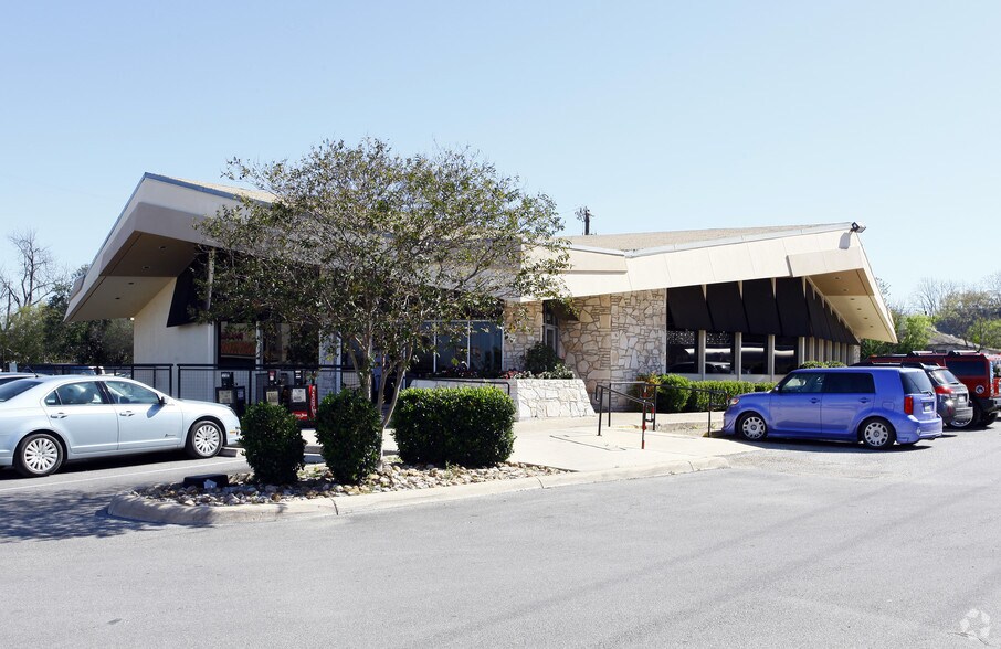 Primary Photo Of 3400 San Pedro, San Antonio, 78212, San Antonio Freestanding For Sale