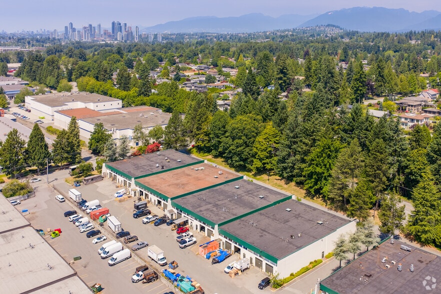 More Photos Of 7618-7648 Winston St, Burnaby Warehouse For Lease