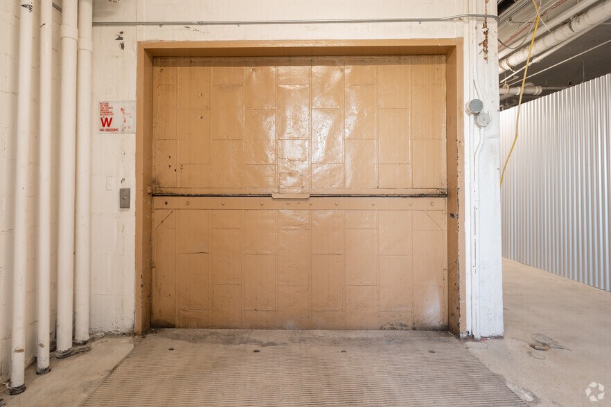 More Photos Of 184-10-184-60 Jamaica Ave, Jamaica Manufacturing For Lease