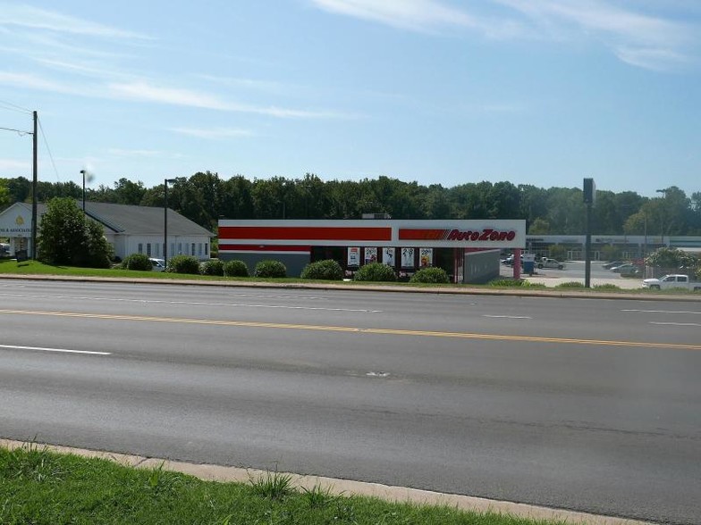 2265 Nc Highway 24 27 E, Biscoe, NC 27209 - Storefront For Sale ...