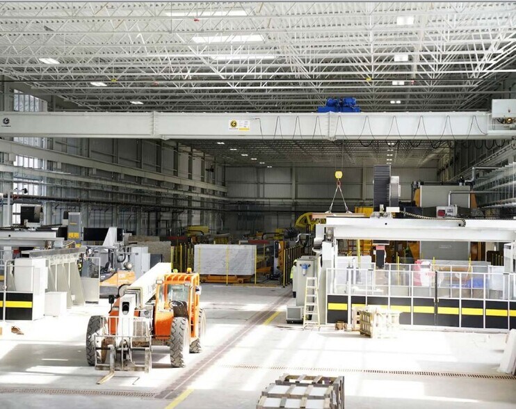 More Photos Of 301 21st St N, Bessemer Manufacturing For Sale